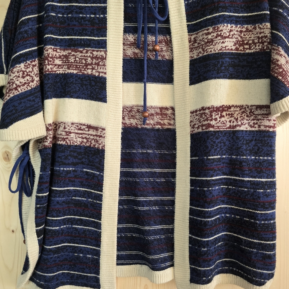 Stussy Hooded Cardigan Poncho Beaded Open Front Womens Large - Picture 3 of 13